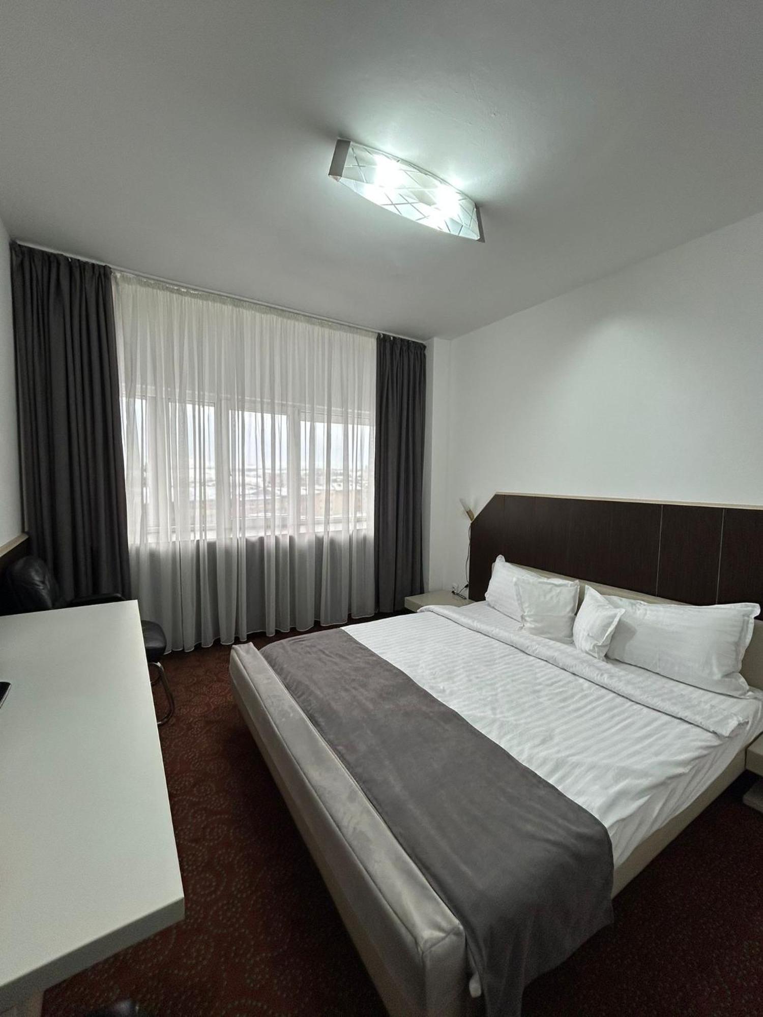 Hotel Bucovina Suceava Exterior photo
